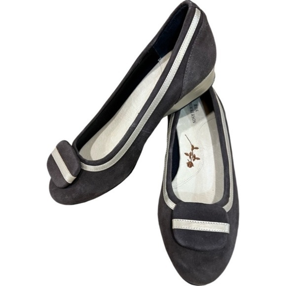 Ross Hommerson Dusty Brown and Beige Round Toe Shoes with Oval Top. - Picture 1 of 8